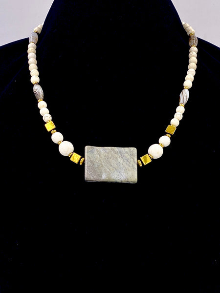 Cream Stone Lounge Necklace