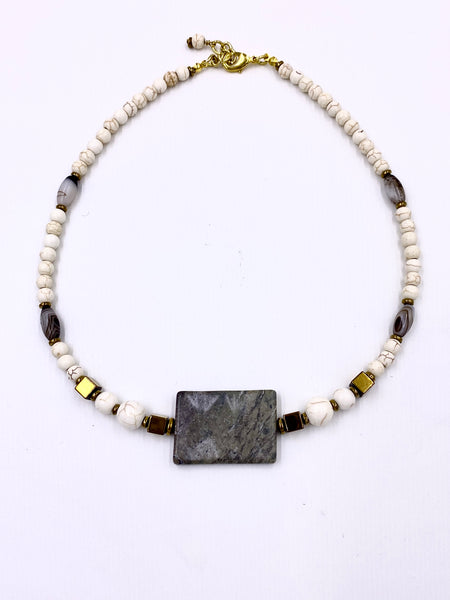 Cream Stone Lounge Necklace
