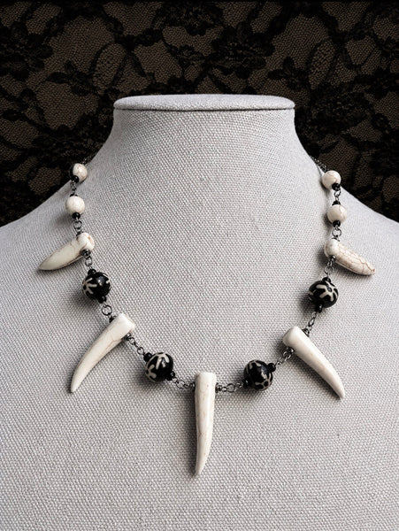 Black Panther Queen Necklace