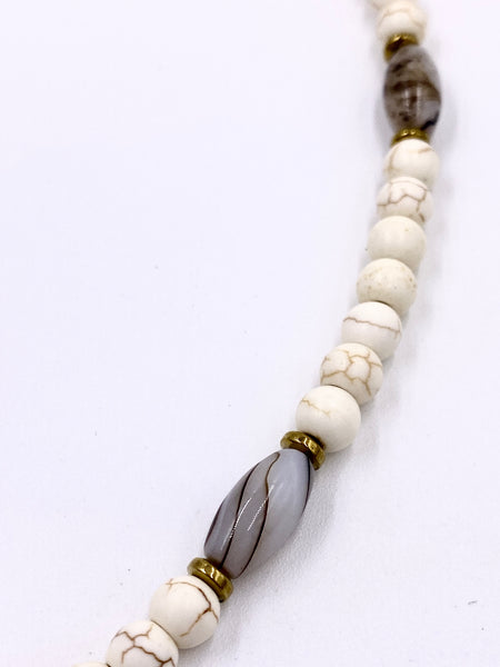 Cream Stone Lounge Necklace